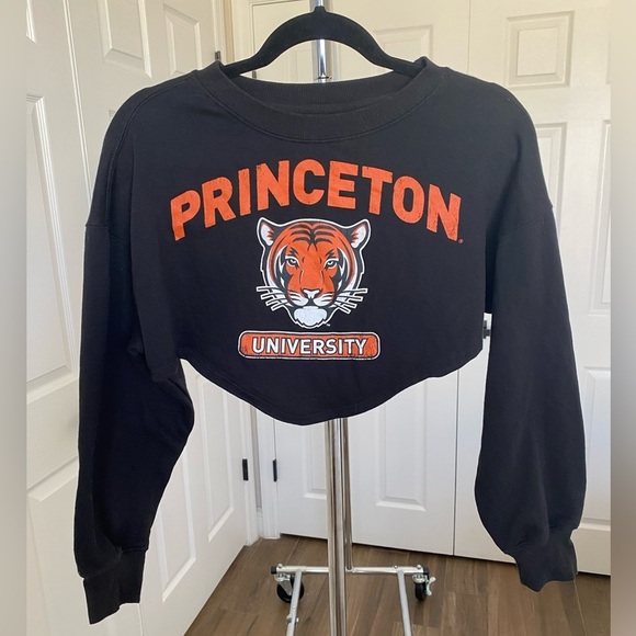 Princeton Tigers Sweatshirt Cropped Black and Orange size Small or Medium - Picture 1 of 8